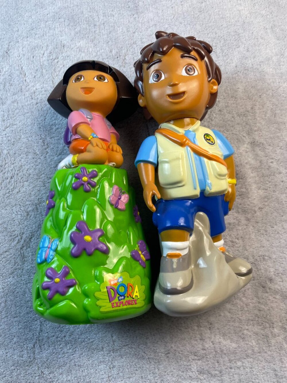 Vintage Character Bubble Bath Bubble Toy Bottles – Dora & Diego